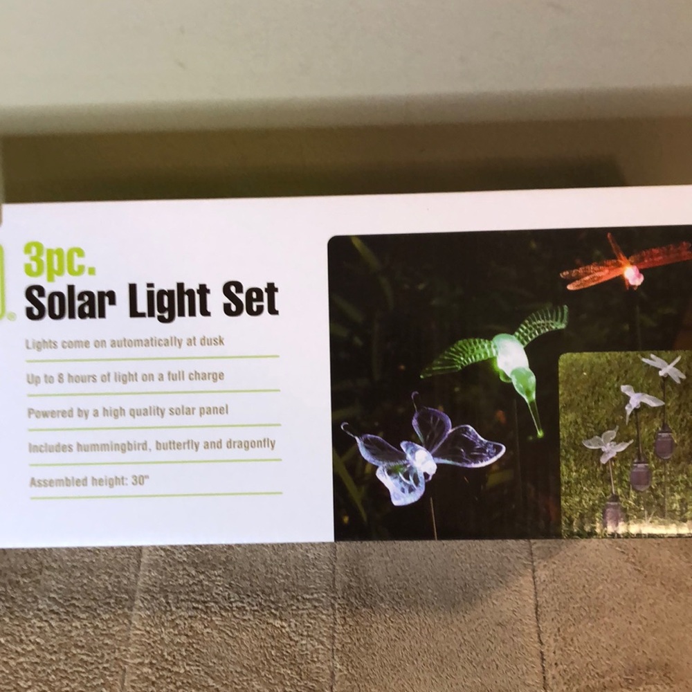 SOLAR LIGHT SET 🦋🌼☀️